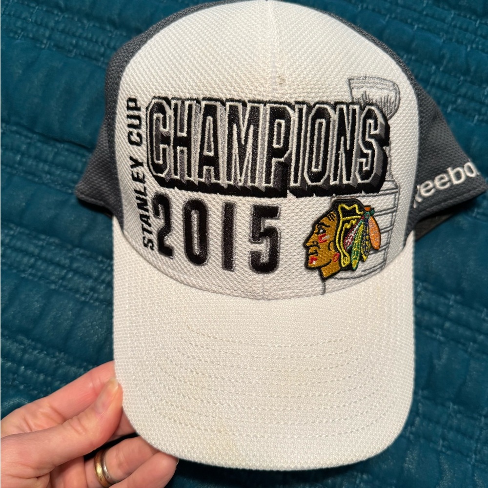 Stanley Cup 2015 Chicago Blackhawks Champions Locker Room Hat